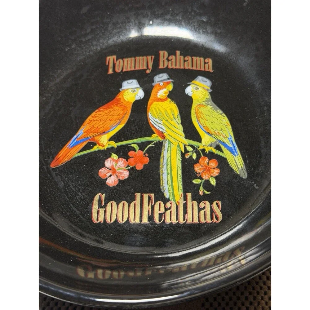 TOMMY BAHAMA Rare 2017 GoodFeathas Bowl TH37185‎